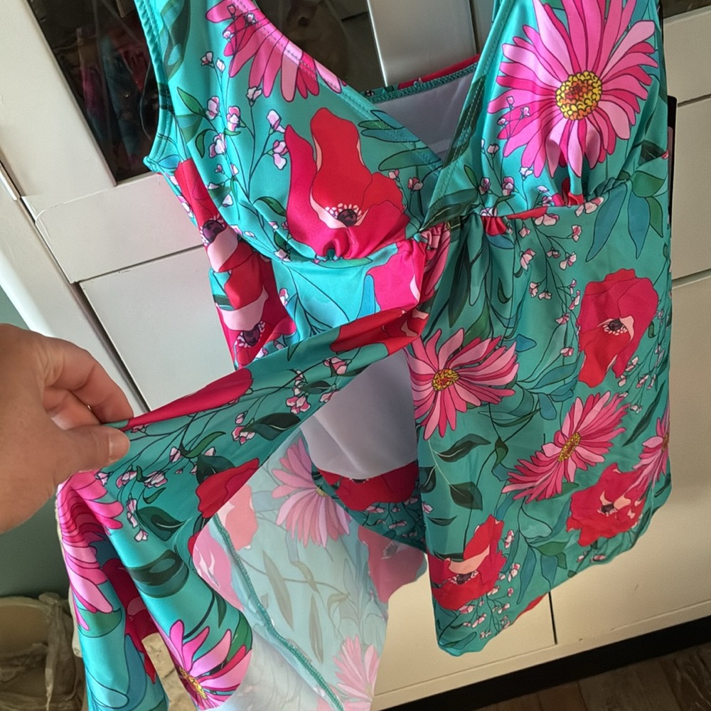 Nicole Miller sz M one piece swimsuit swim dress nwt - Picture 5 of 12